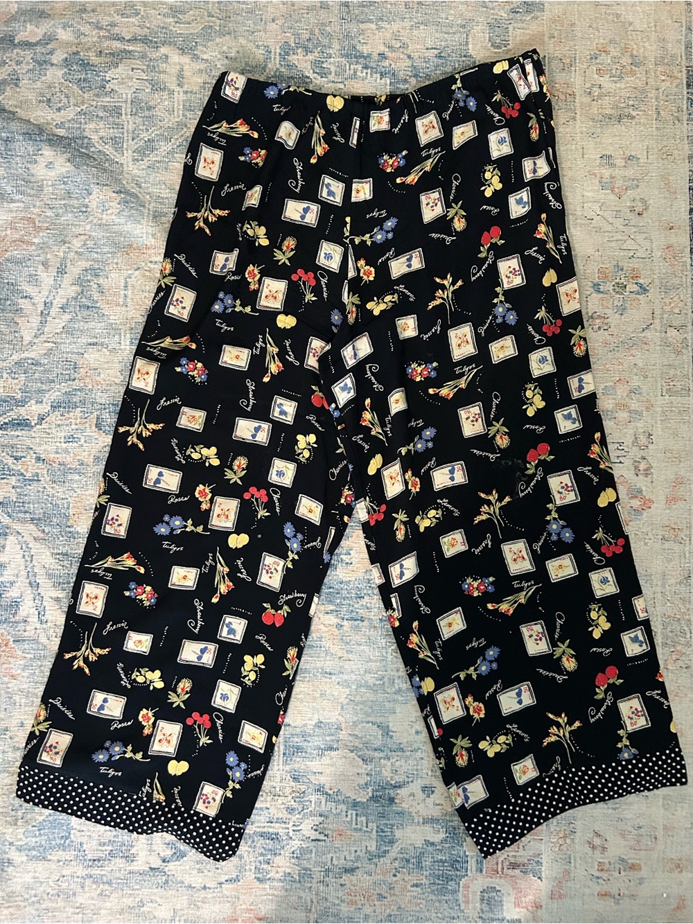 Women’s Black Floral & Icon Print Wide-Leg Bottoms